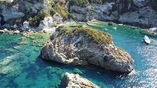 Thumbnail: Scoglio della Tartaruga Ponza | Riprese Aeree 4K Drone | Isole Pontine Italia