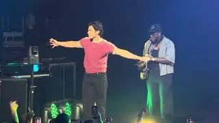 Thumbnail: Jonas Bros. Cake by the ocean 