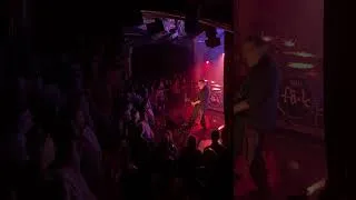 Thumbnail: Fink -  Looking Too Closely