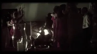 Thumbnail: Bee Gees - make out scenes