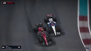 Thumbnail: Alfa Romeo GOES UP IN FLAMES as De Vries causes HUGE crash