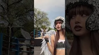 Thumbnail: 😇 LISA & HER LITTLE "FALLEN ANGEL" 🖤