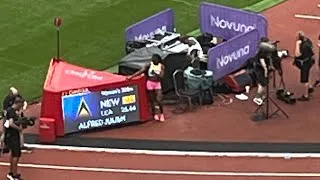 Thumbnail: Julian Alfred runs meeting record of 21.66 in Women's 200m London Diamond League 2026 (Stand view)