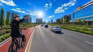 Thumbnail: Cycling at symbol of the smart city in Africa