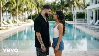 Thumbnail: Farruko ft. Becky G - De Vuelta a Ti