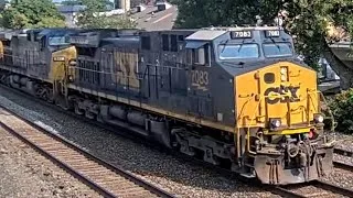 Thumbnail: Fast CSX Intermodal train