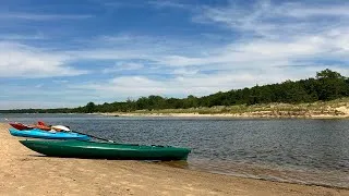 Thumbnail: A picturesque kayaking trip on the Pinnebog river to Lake Huron 