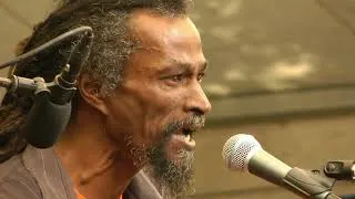 Thumbnail: Menwar - 01 - Live at Afrika Festival Hertme 2012