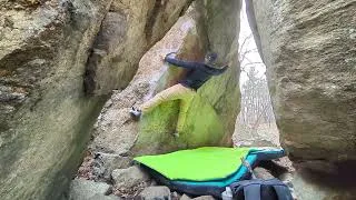 Thumbnail: Gorilla Monsoon (V6) - Powerlinez Bouldering