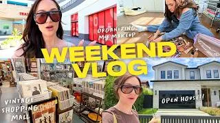 Thumbnail: Weekend Vlog: Organizing My Makeup, Open Houses + Vintage Shopping Mall!! 🛍️🏠