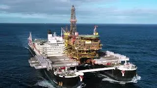Thumbnail: TAQA Eider Alpha topsides lift by Pioneering Spirit 2025