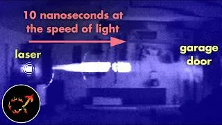 Thumbnail: I built a 1,000,000,000 fps video camera to watch light move
