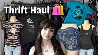 Thumbnail: Y2K Thrift Haul: DC, Fox Racing, Bebe & More!