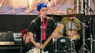 Thumbnail: Green Day Performs Longview Live (1994)