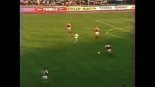 Thumbnail: Bulgaria - Denmark (1986) Elkjaer, Simonsen, Lerby, Olsen, Larsen, Sadakov, Getov, Nielsen, Bartram