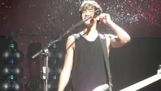 Thumbnail: 5 Seconds of Summer introducing themselves at KIISFM Jingle Ball