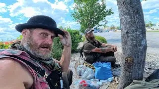 Thumbnail: Ramblin Man & Token Tramp 