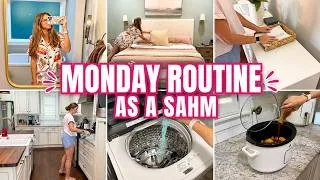 Thumbnail: MONDAY SAHM BACK TO SCHOOL ROUTINE | PRODUCTIVE SCHEDULE