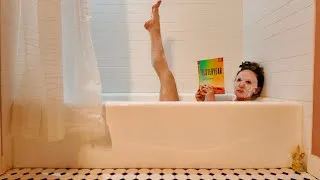 Thumbnail: I read the most POPULAR , yet DIVISIVE, book on the internet (Yesteryear)