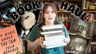 Thumbnail: A very strange little book haul