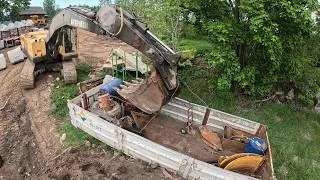 Thumbnail: Buying 2  Old Dump beds and using them for Storage