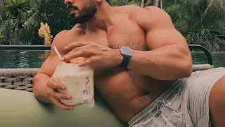 Thumbnail: Arabian Attractive Muscular Men with luxurious Life 