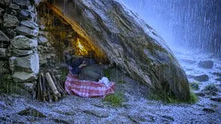 Thumbnail: Caught in a Thunderstorm: Building an Emergency Survival Shelter in Heavy Rain 