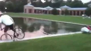 Thumbnail: Murray takes a dive