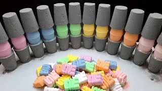Thumbnail: ASMR baking soda crushing