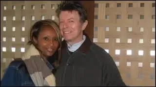 Thumbnail: David Bowie. Magic moments. Magic music. All by Lexi