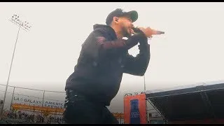 Thumbnail: Linkin Park's Mike Shinoda in Fort Minor,  1st gig since Chester's passing - Welcome & Bleed it out