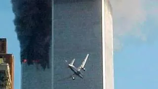 Thumbnail: Animation vs Real Life - United Airlines Flight 175 #planecrash