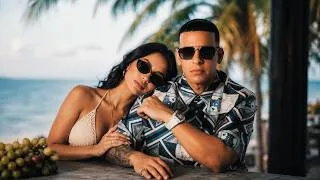 Thumbnail: Daddy Yankee - Entre Tú y Yo (Official music video)