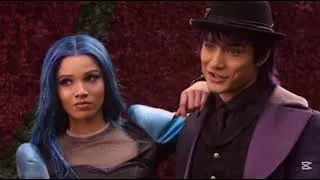 Thumbnail: Glasshat - Chloe Charming and Max Hatter - edit - Who I Am