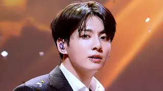 Thumbnail: 정국(Jung Kook)-Standing Next to You 무대 교차편집(stage mix)(Use Headphones)(이어폰필수)