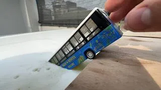 Thumbnail: Cars Fall In The Water Welly Cars