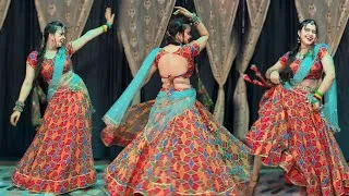 Thumbnail: Baaga Ma Jab Mor Bole : Dance video ! Talaash | Akshay Kumar & Kareena Kapoor Song #viral #dance #dj