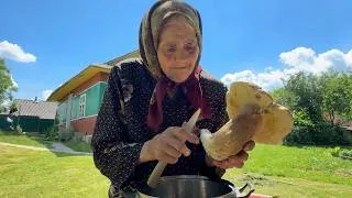 Thumbnail: A Hard Summer Day of an 85-Year-Old Grandma with a Big Heart | Mountain Village Life