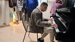 Thumbnail: Boogie Woogie Performance On University Piano
