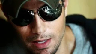 Thumbnail: {HD} Enrique Iglesias & Lionel Richie - To Love a Woman
