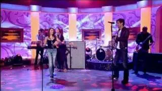 Thumbnail: Enrique Iglesias & Gabriella Cilmi - Takin' back my love