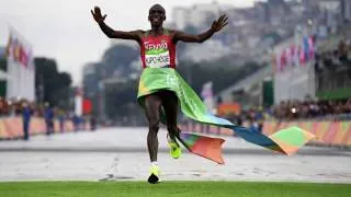 Thumbnail: Kipchoge will break the Marathon’s World Record in Berlin 2017!