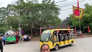Thumbnail: Bến thuyền tam cốc ngày nghỉ 1/5 đi xe điện ra điểm bán vé