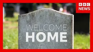 Thumbnail: The Londoners who live among the dead
