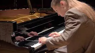Thumbnail: Franz Liszt: Réminiscences de Don Juan, S. 418 - Anna Leyerer