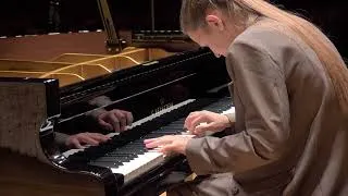 Thumbnail: Joseph Haydn: Piano Sonata in A Major, Hob. XVI:12 - Anna Leyerer