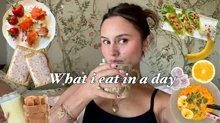 Thumbnail: what i eat in a day | busy dance day + homemade food 