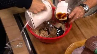 Thumbnail: Matt Lewis and Renato Poliafito Make Chocolate Gingerbread Cookies