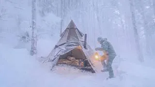 Thumbnail: I Survived a BRUTAL SNOWSTORM in a Hot Tent | Extreme Off Grid Winter Life