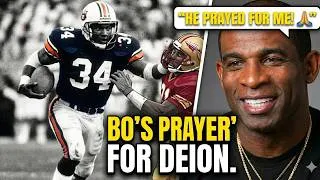Thumbnail: Bo Jackson LITERALLY Palmed Deion Sanders' Face 😱 (Legendary Stiff Arm)